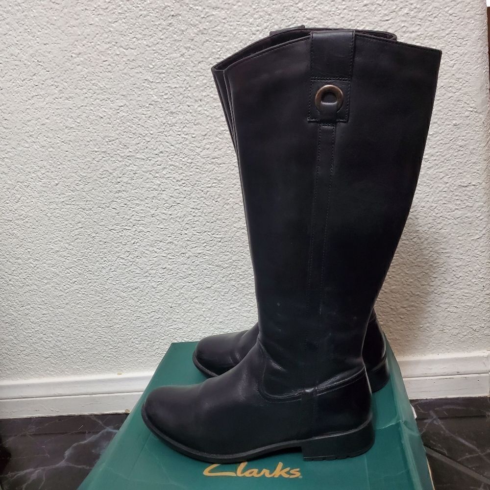 Clarks boots 